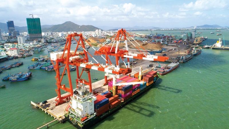 Vietnam plans to invest in developing seaport system
