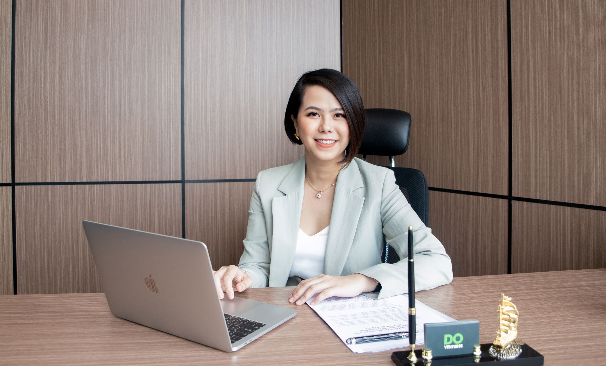 Bà Lê Hoàng Uyên Vy, CEO Do Ventures công bố vòng gọi vốn pre-series A trị giá 1,5 triệu USD vào MFast. 