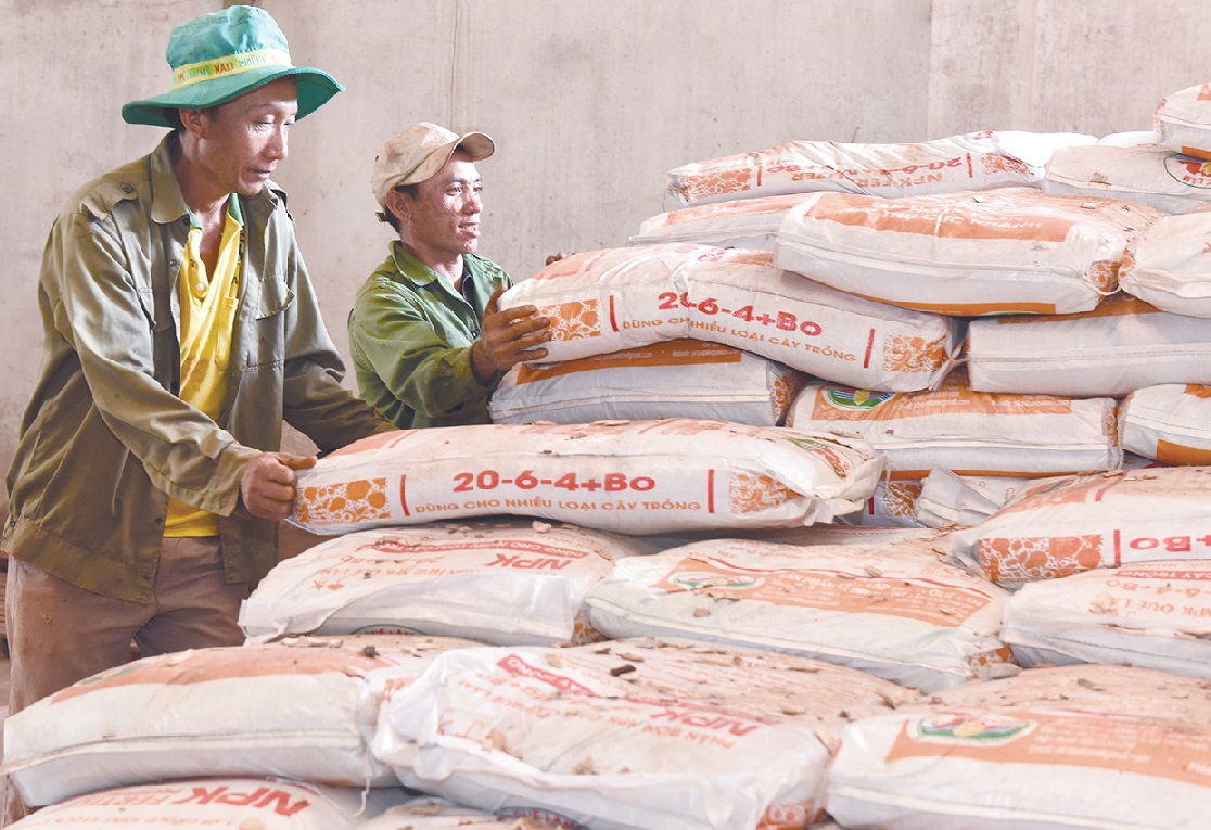 Tạm dừng xuất khẩu phân bón để đảm bảo nguồn cung trong nước.