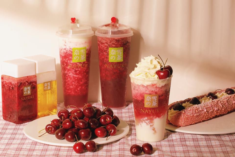 Trà anh đào kem phô mai cao cấp của Nayuki - Ảnh: Nayuki