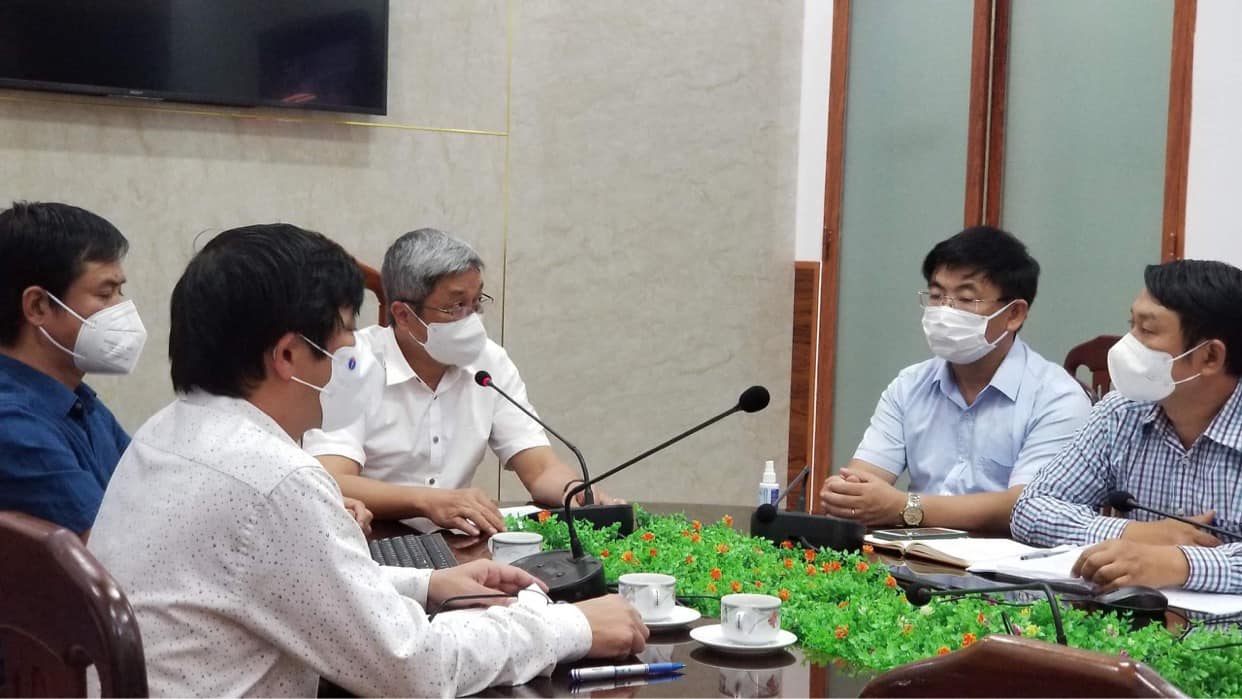 Thứ trưởng Nguyễn Trường Sơn phát biểu chỉ đạo tại buổi tập huấn.