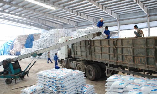 Lần đầu tiên, xuất khẩu phân bón đạt đỉnh