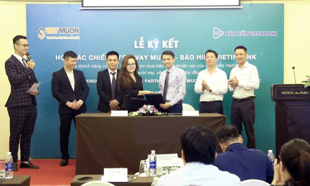 Với sự hợp tác này, Vaymuon sẽ phân phối sản phẩm bảo hiểm người vay vốn của VBI đến khách hàng.