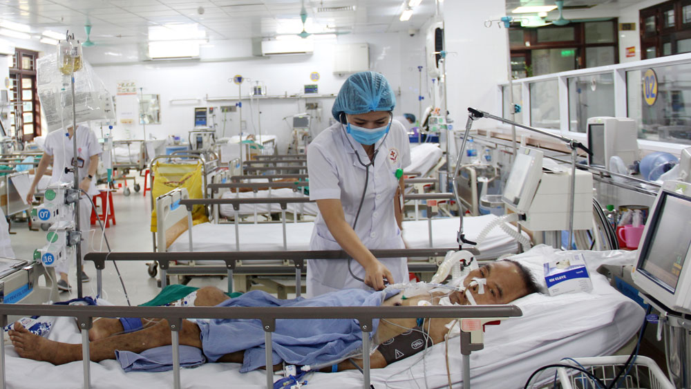 Xã hội hóa y tế được quy định tại nhiều văn bản quy phạm pháp luật khác nhau nhưng chỉ mang tính nguyên tắc, chưa có hướng dẫn cụ thể dẫn đến có nhiều khó khăn, vướng mắc.