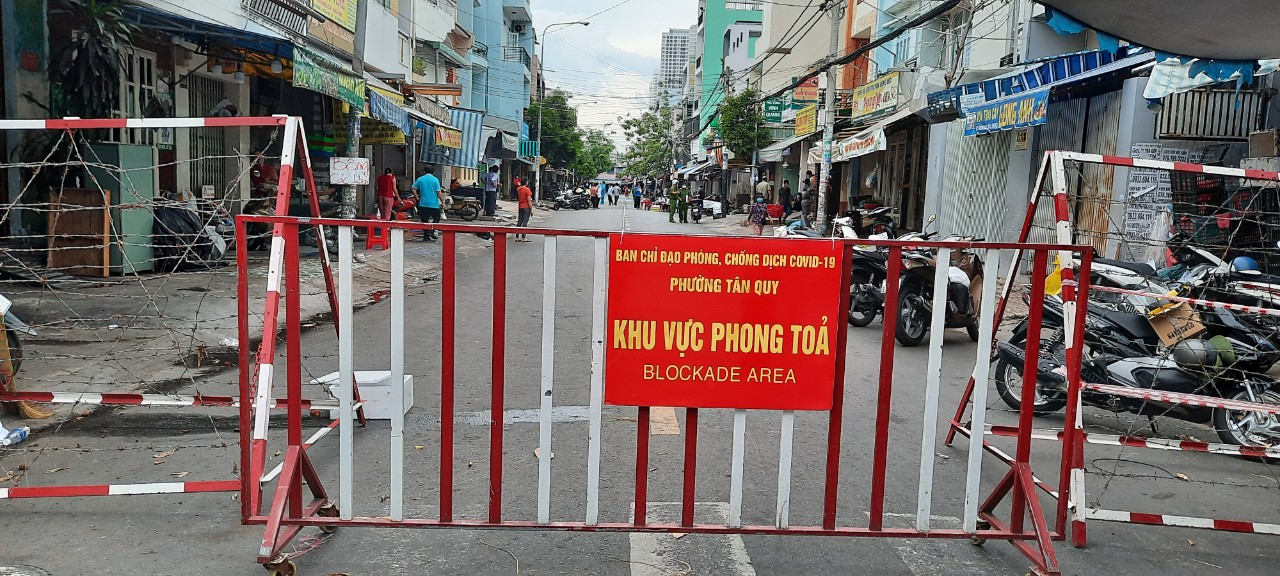 Phong tỏa khu phố thuộc phường Tân Quy (quận 7).