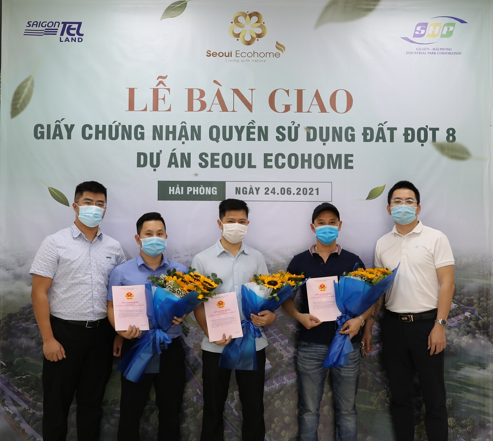 Dự án này tiếp tục mang đến niềm vui cho khách hàng khi đây là  bàn giao sổ đỏ đợt 8.