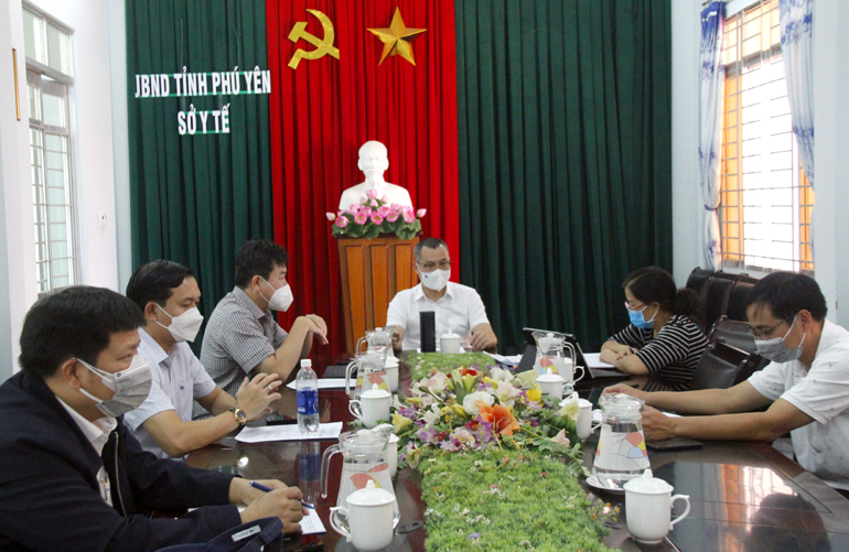 Bí thư Tỉnh ủy Phạm Đại Dương chủ trì cuộc họp.