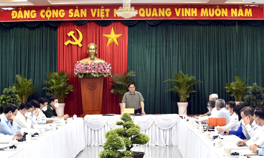 Thủ tướng Phạm Minh Chính làm việc với lãnh đạo tỉnh Đồng Nai chiều ngày 27/6 (Ảnh VGP).