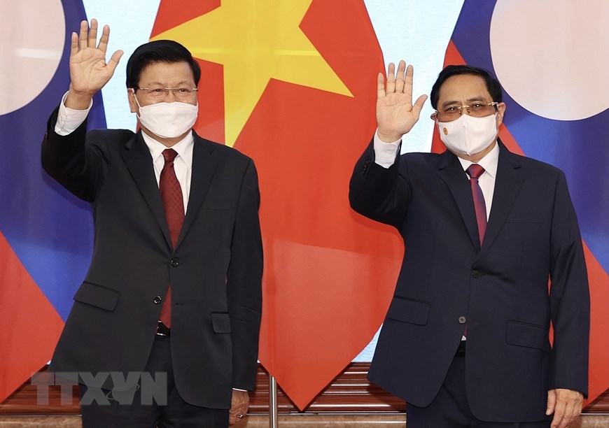 Đ&acirc;y l&agrave; chuyến thăm nước ngo&agrave;i đầu ti&ecirc;n của đồng ch&iacute; Thongloun Sisoulith tr&ecirc;n cương vị Tổng B&iacute; thư, Chủ tịch nước L&agrave;o nhiệm kỳ 2021-2026, g&oacute;p phần khẳng định đường lối đối ngoại nhất qu&aacute;n của cả hai nước, đặc biệt coi trọng giữ g&igrave;n v&agrave; kh&ocirc;ng ngừng ph&aacute;t triển quan hệ hữu nghị vĩ đại, t&igrave;nh đo&agrave;n kết đặc biệt v&agrave; sự hợp t&aacute;c to&agrave;n diện Việt Nam-L&agrave;o, L&agrave;o-Việt Nam.&nbsp;&nbsp;