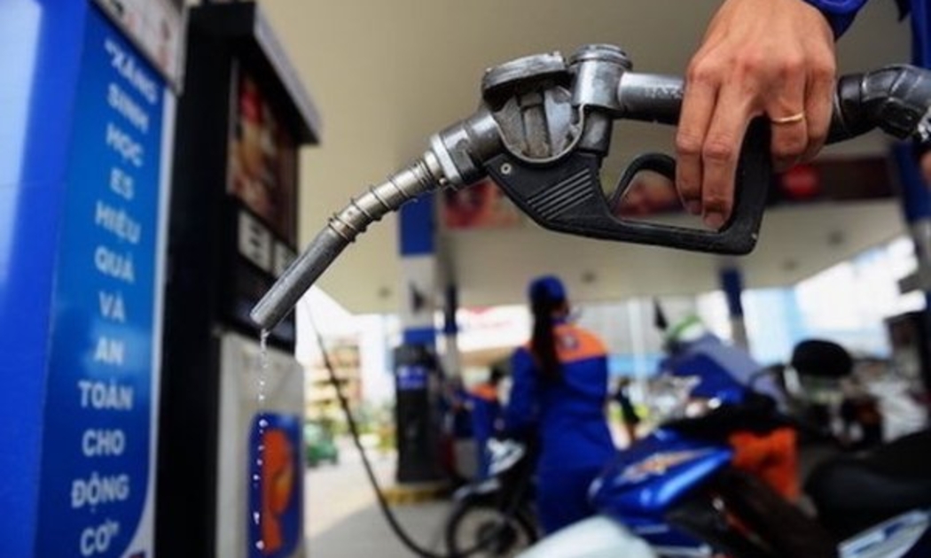 Giá xăng điều chỉnh 3 đợt đẩy CPI tăng 0,1 điểm phần trăm