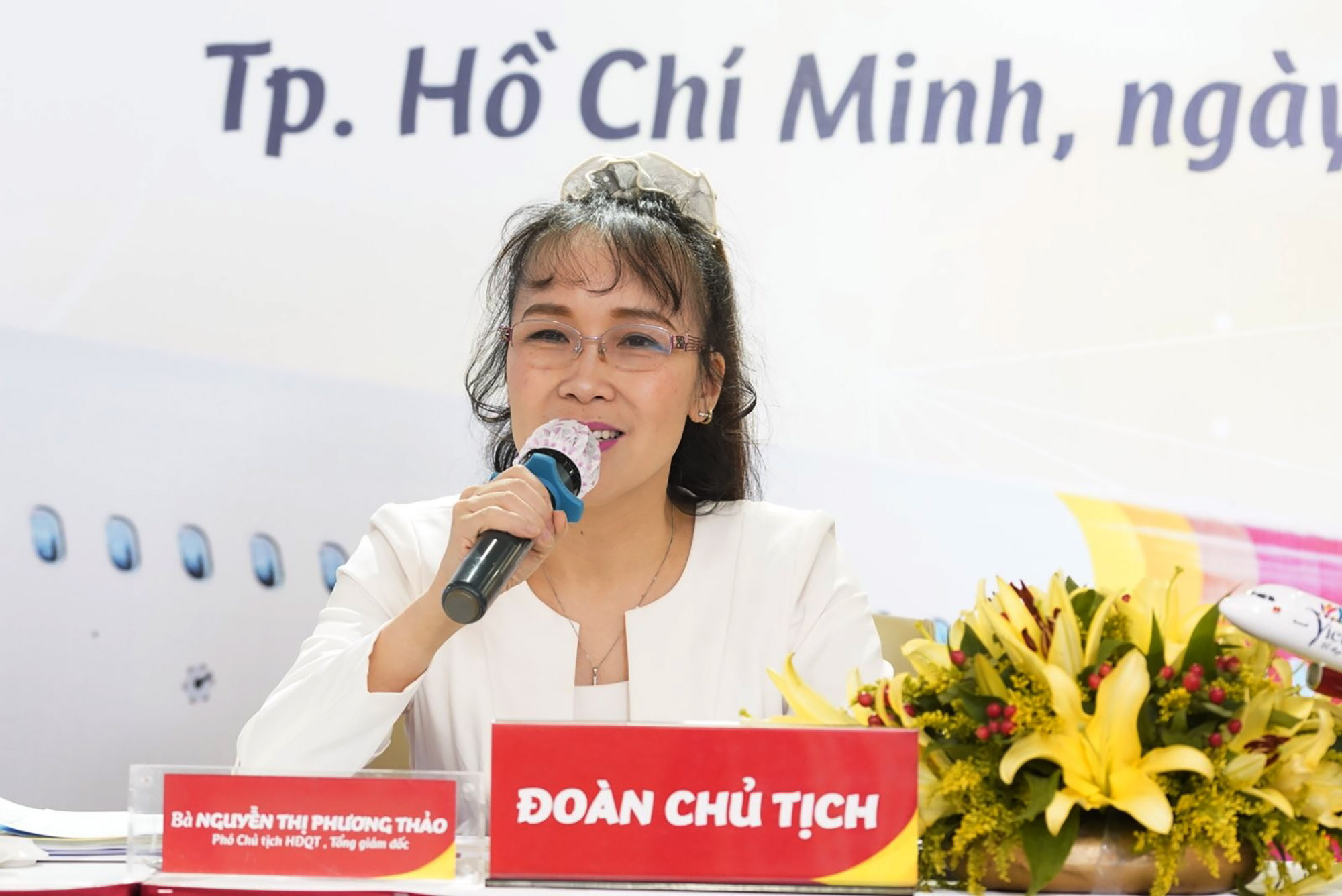 Tổng gi&aacute;m đốc Vietjet Nguyễn Thị Phương Thảo khẳng định ph&iacute;a trước l&agrave; tương lai tốt đẹp (ảnh: Hữu T&agrave;i).