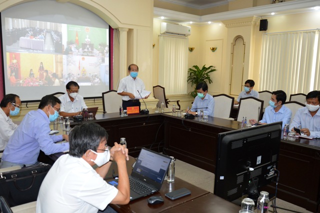 Quang cảnh cuộc họp tại điểm cầu UBND tỉnh Đồng Tháp.