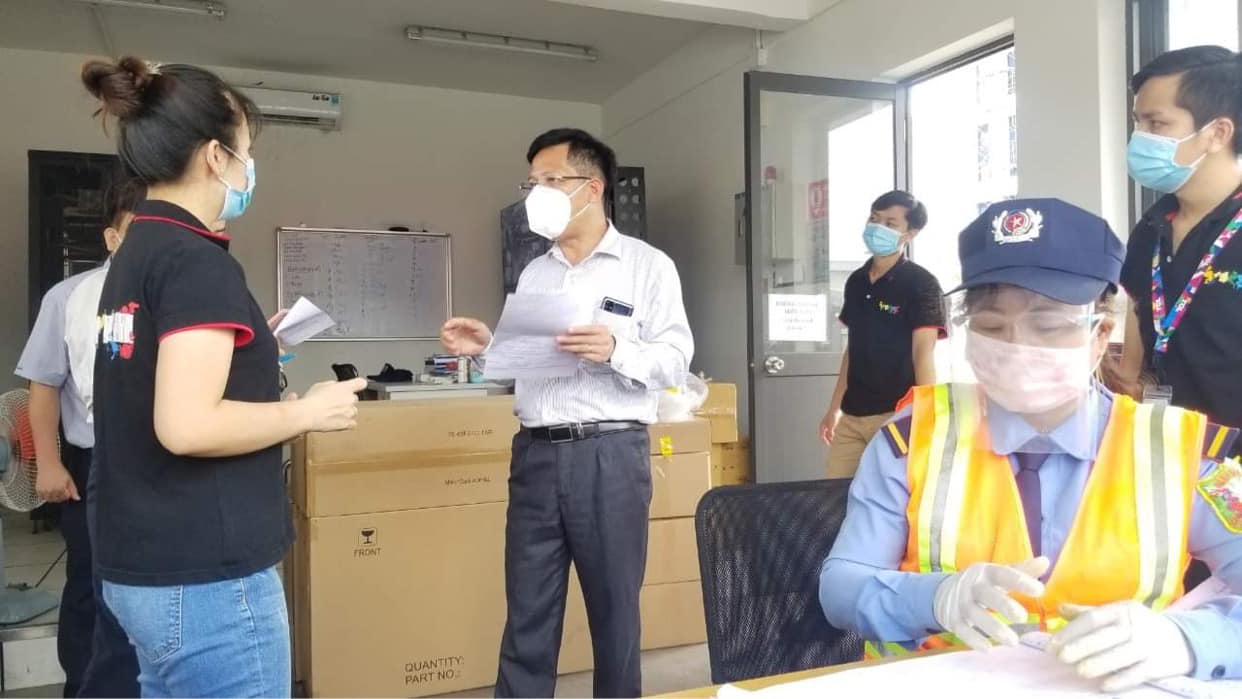 Đoàn Bộ Y tế kiểm tra công tác phòng, chống dịch tại Công ty TCL Bình Dương.