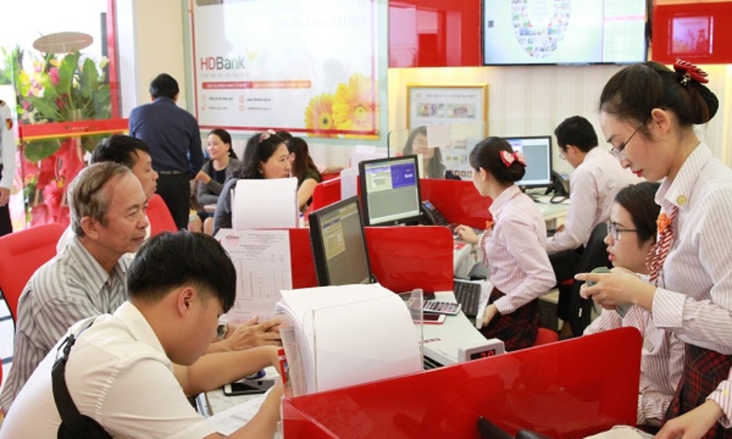 Cần sớm sửa luật Bảo hiểm tiền gửi để bảo vệ người gửi tiền tốt hơn.