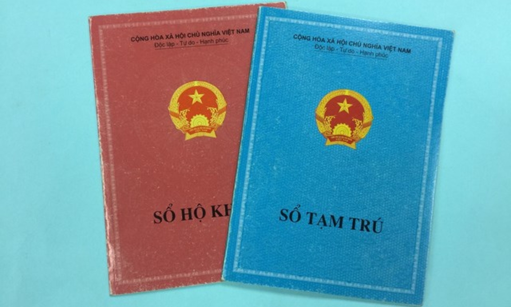 Từ ngày 1/1/2023, sổ hộ khẩu, sổ tạm trú giấy chính thức không còn hiệu lực - Ảnh minh họa.