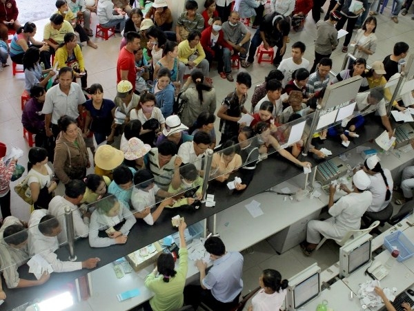 Khám bệnh tại nhà sẽ giúp người bệnh tiết kiệm thời gian, công sức đi lại. 