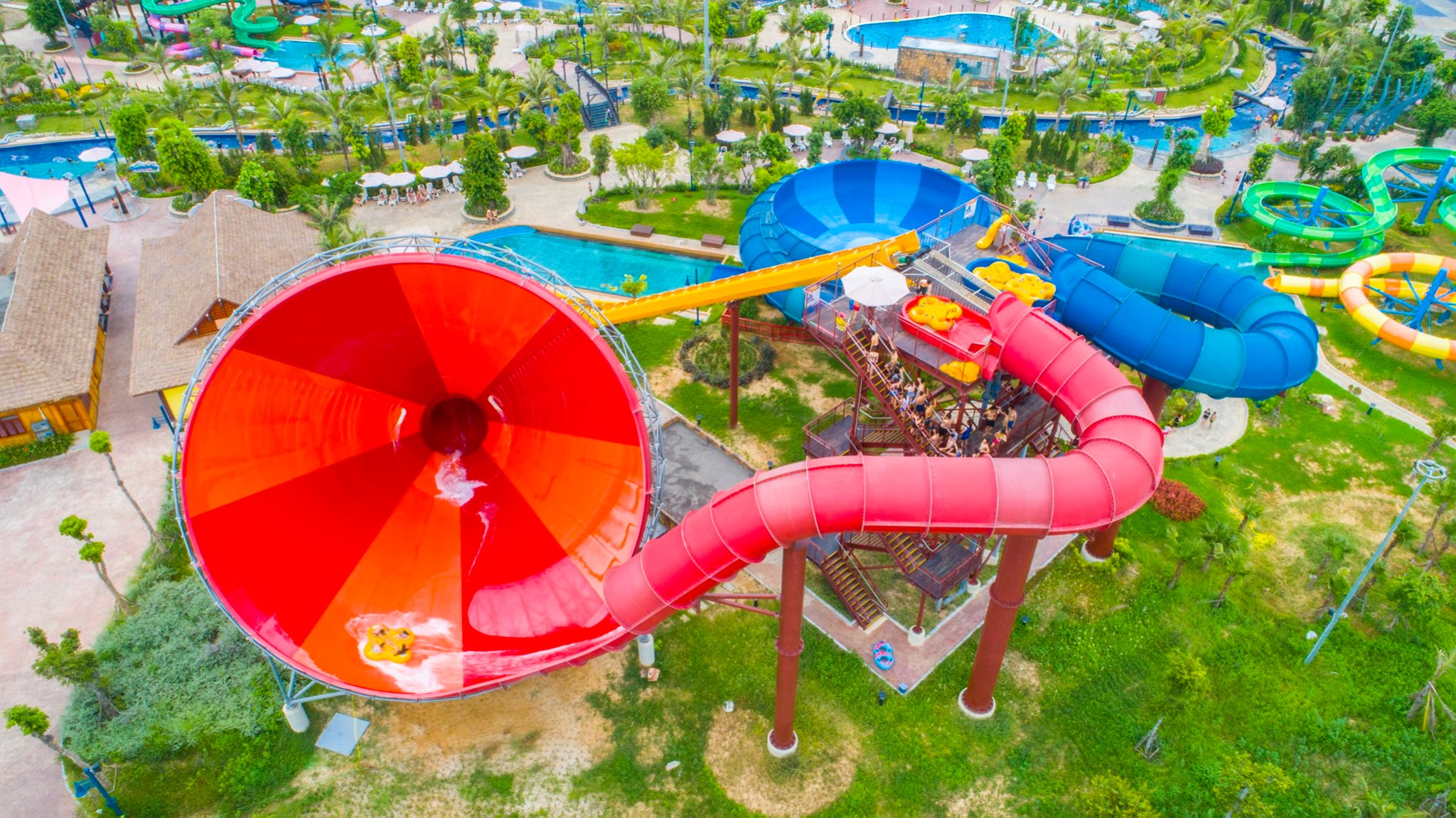 Nhiều doanh nghiệp du lịch bắt đầu ghi nhận t&iacute;n hiệu khả quan.