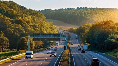 Dak Lak seeks support for new highway