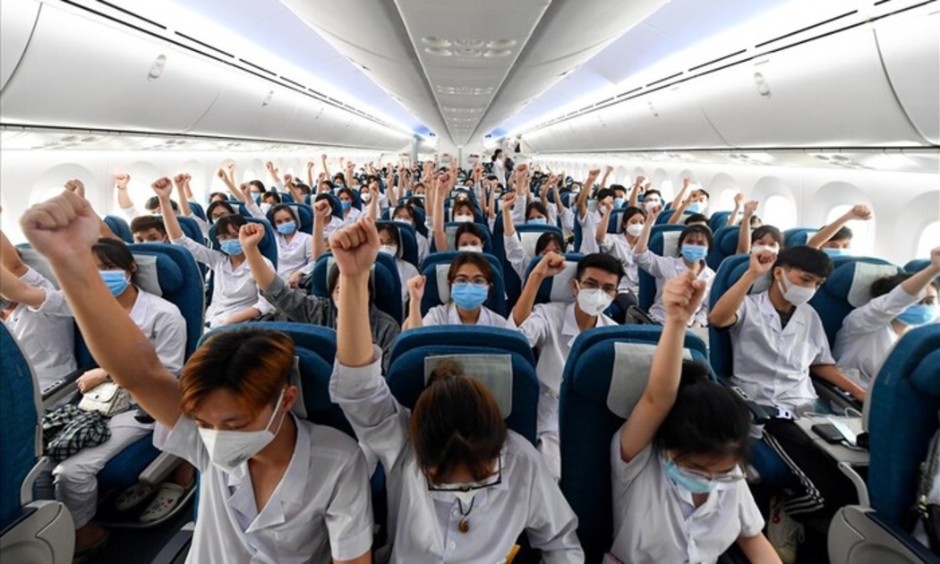 Hơn 300 cán bộ, sinh viên Hải Dương