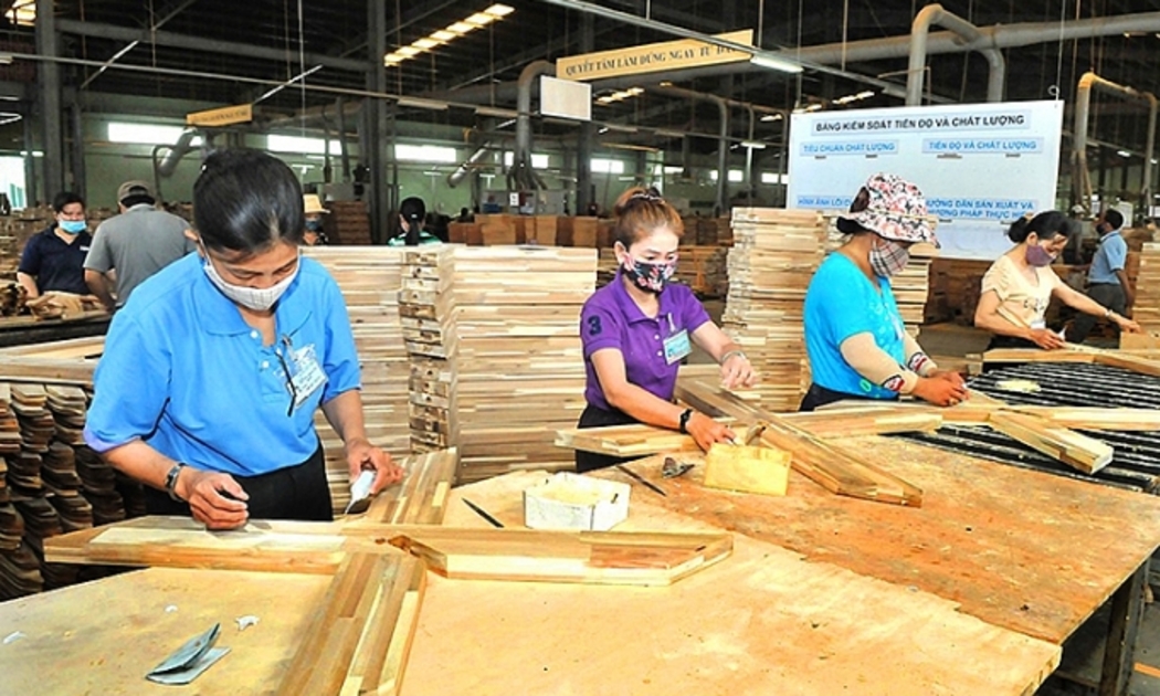 Gỗ và các sản phẩm từ gỗ là một trong các sản phẩm xuất khẩu chủ lực của Đồng Nai