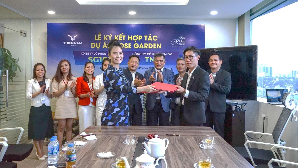 Buổi Lễ k&yacute; kết hợp t&aacute;c dự &aacute;n Rose Garden giữa C&ocirc;ng ty TN9 v&agrave; Thi&ecirc;n Nam Land.