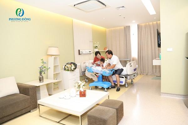 Với thai sản Phương Đông, mẹ bầu không chỉ được đi sinh thảnh thơi mà còn được ghi lại những khoảnh khắc đầu tiên quý giá.