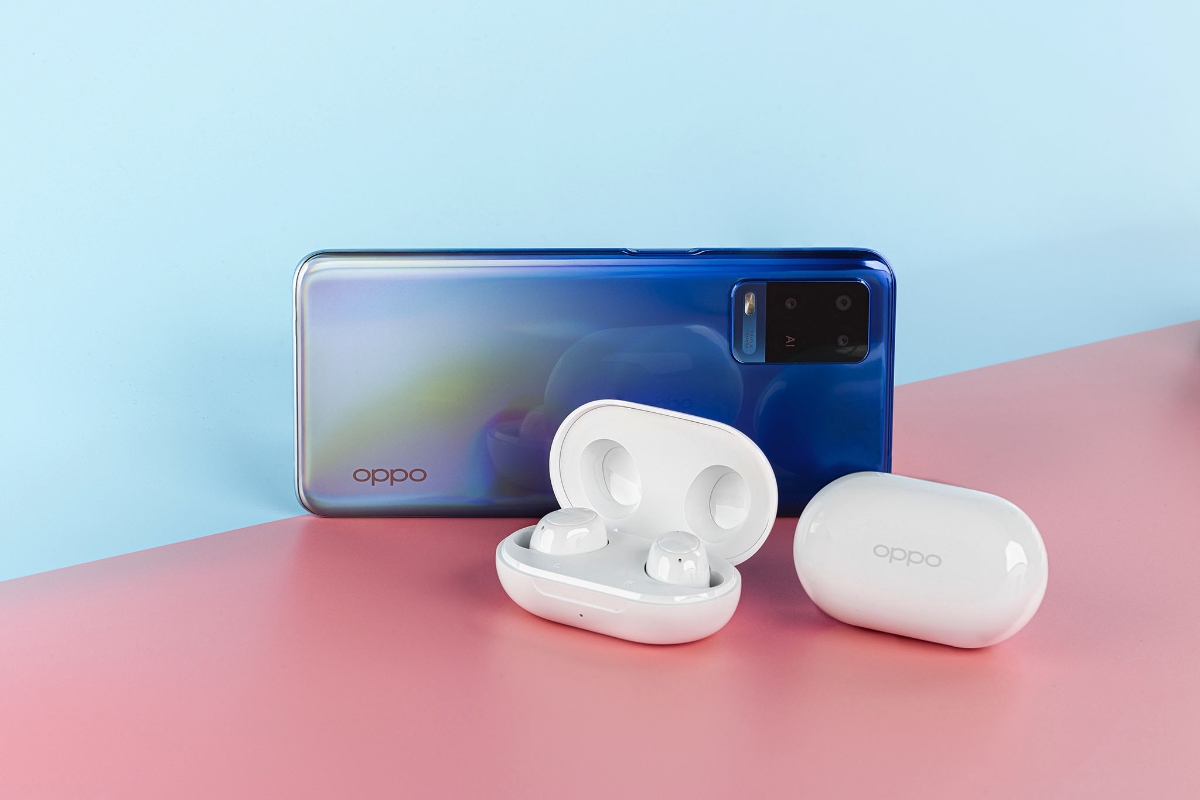 OPPO Enco Buds được trang bị chipset Bluetooth 5.2 hỗ trợ kết nối bluetooth kép qua cả hai tai với độ trễ thấp, giúp giải quyết các vấn đề về giật, lag, nhiễu âm cũng như kết nối kém, nhờ đó mang lại kết nối ổn định và nhanh chóng hơn. 