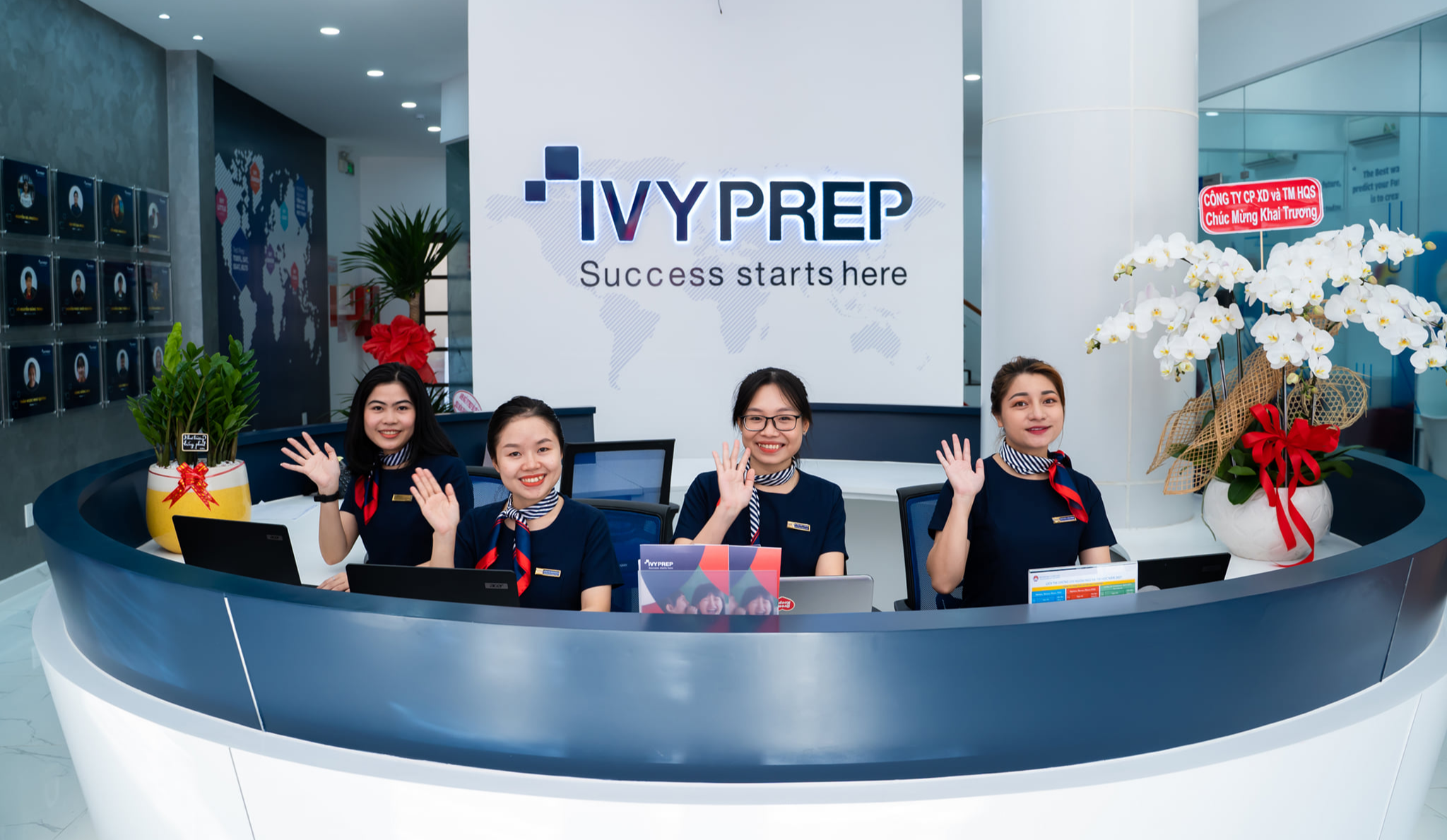 Học viện Anh ngữ EQuest và̀ Anh ngữ Việt Mỹ VATC (đều thuộc sở hữu của EQuest Group) đã sáp nhập và̀ trở thành thương hiệu chung IvyPrep Education. Ảnh chụp trước ngày 27/4 bởi IvyPrep Education.