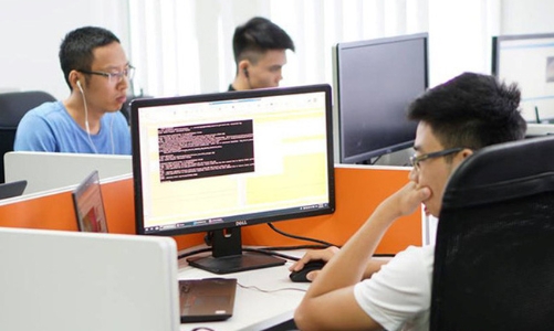 Thấy gì sau mức lương 