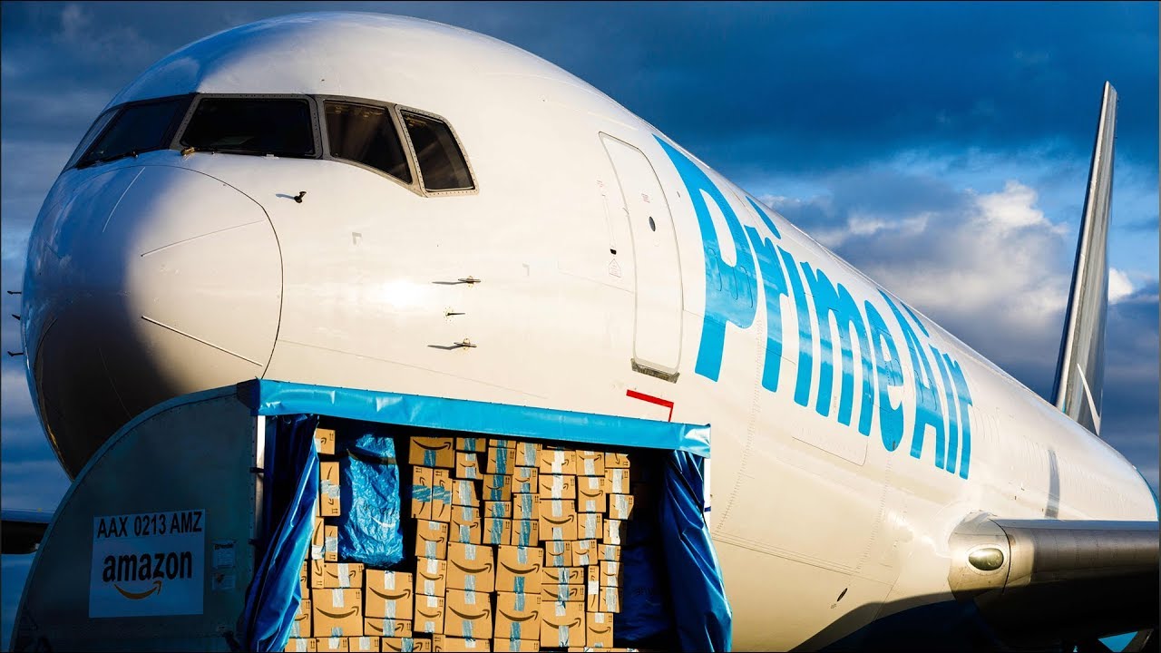 Máy bay giao hàng của Amazon - Ảnh: Amazon