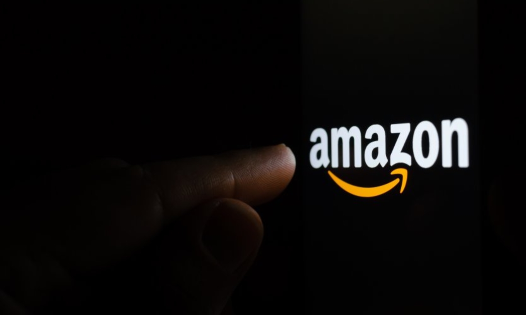 Cổ phiếu Amazon tăng giá gần gấp đôi trong 2 năm qua - Ảnh: Currency