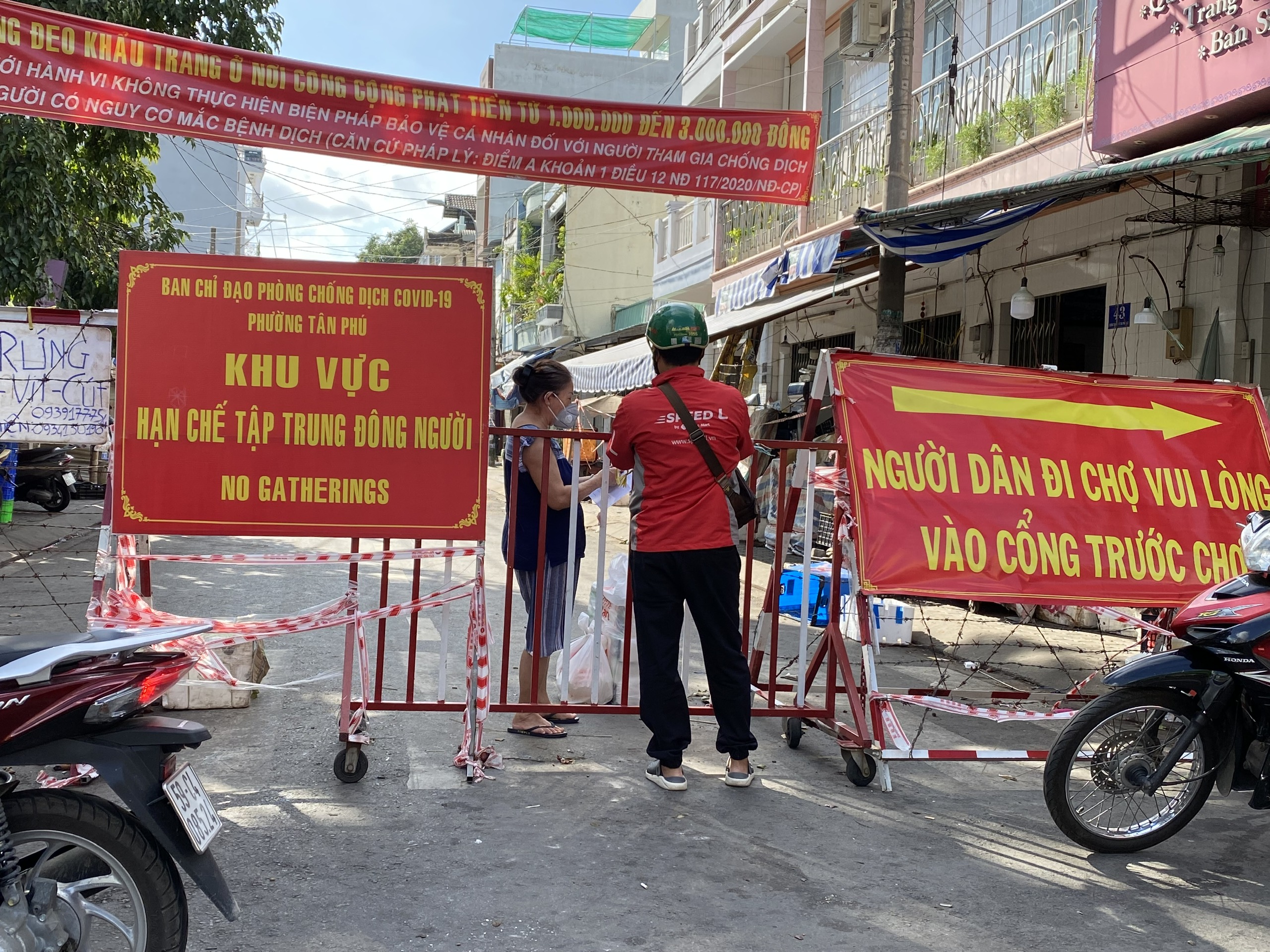 Tạm dừng chợ truyền thống để ngăn ngừa dịch Covid-19 lây lan
