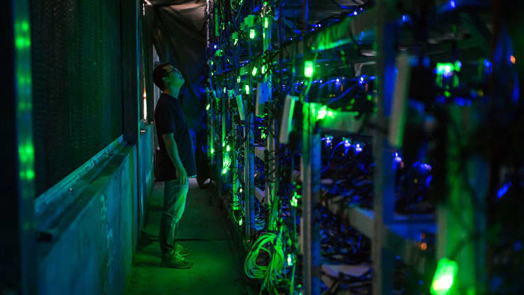 Một mỏ đào Bitcoin ở Tứ Xuyên, Trung Quốc hồi năm 2016 - Ảnh: Getty/CNBC.
