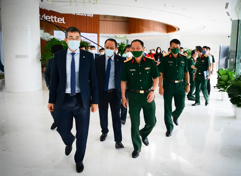 Vietnam Airlines & Viettel cooperate in digital transformation