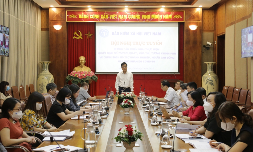  Phó Tổng Giám đốc Bảo hiểm xã hội Việt Nam Trần Đình Liệu phát biểu chỉ đạo tại hội nghị. Ảnh - BHXH Việt Nam. 