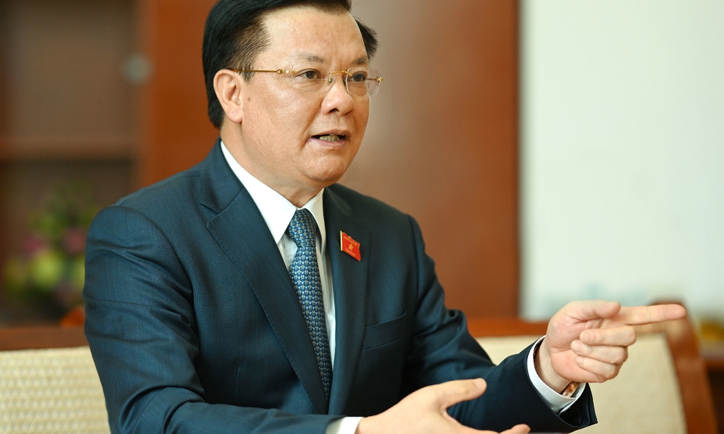 Bí thư Thành ủy Hà Nội Đinh Tiến Dũng.
