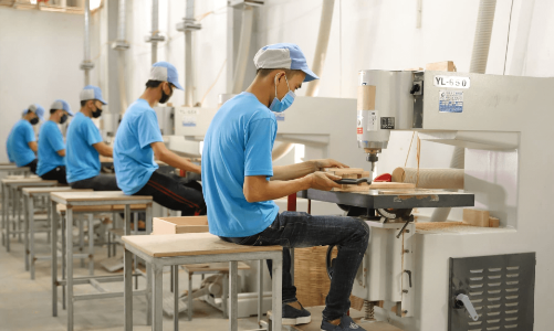 Nghịch lý “việc cần người” của các doanh nghiệp thời Covid-19