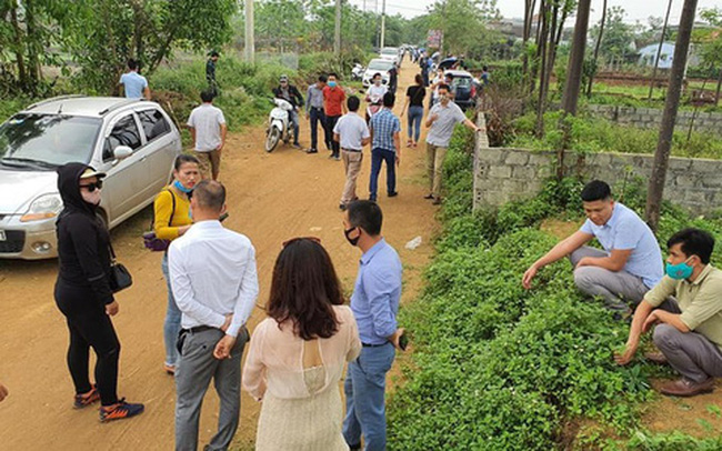  Từ đầu năm 2021, hiện tượng “sốt đất ảo” ở nhiều địa phương.