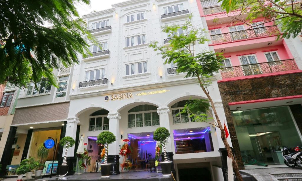 (Khách sạn Sabina, quận 7, TP.HCM tham gia cung cấp phòng cách ly có thu phí)