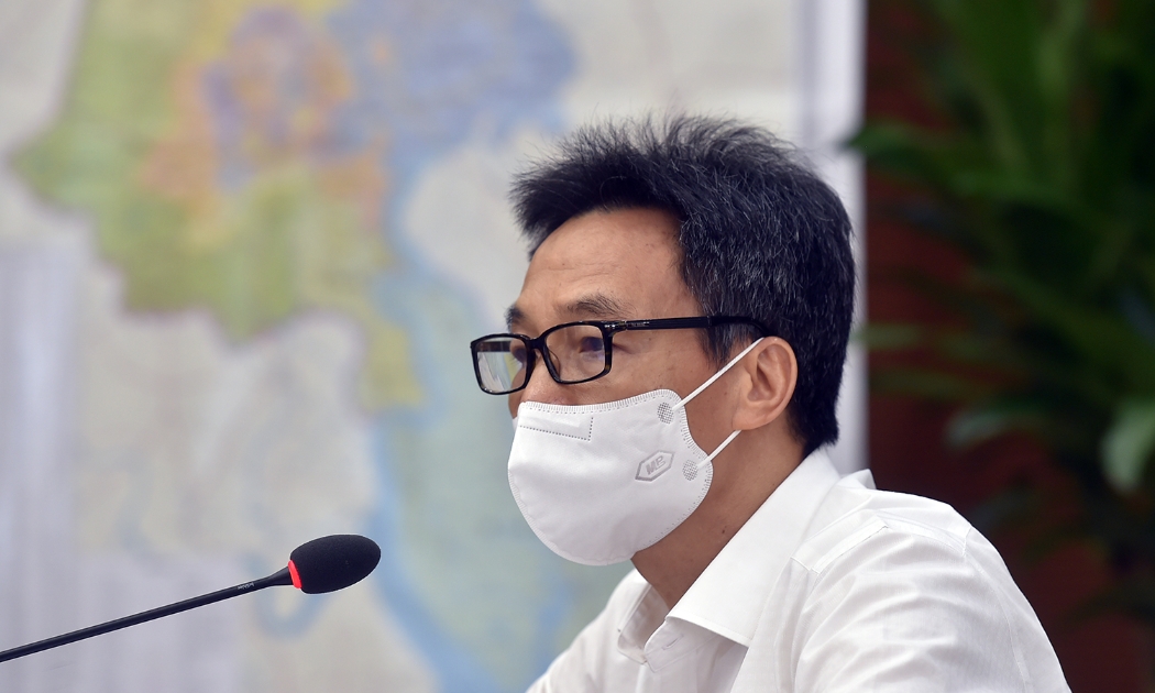 Phó Thủ tướng Vũ Đức Đam chủ trì cuộc họp trực tuyến với TP.HCM về công tác phòng, chống dịch Covid-19 sáng 10/7. Ảnh - VGP. 