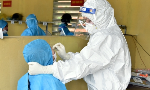 Tối 11/7: Thêm 713 ca Covid-19, số ca nhiễm trong ngày xấp xỉ  2.000