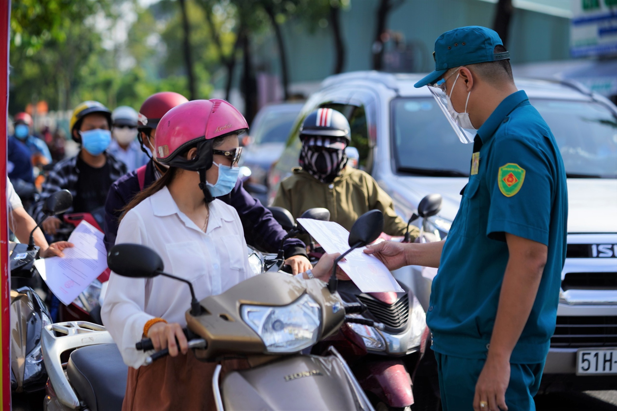 Sẽ kiểm soát chặt việc ra đường từ 6h-18h để thực hiện nghiêm việc giãn cách.
