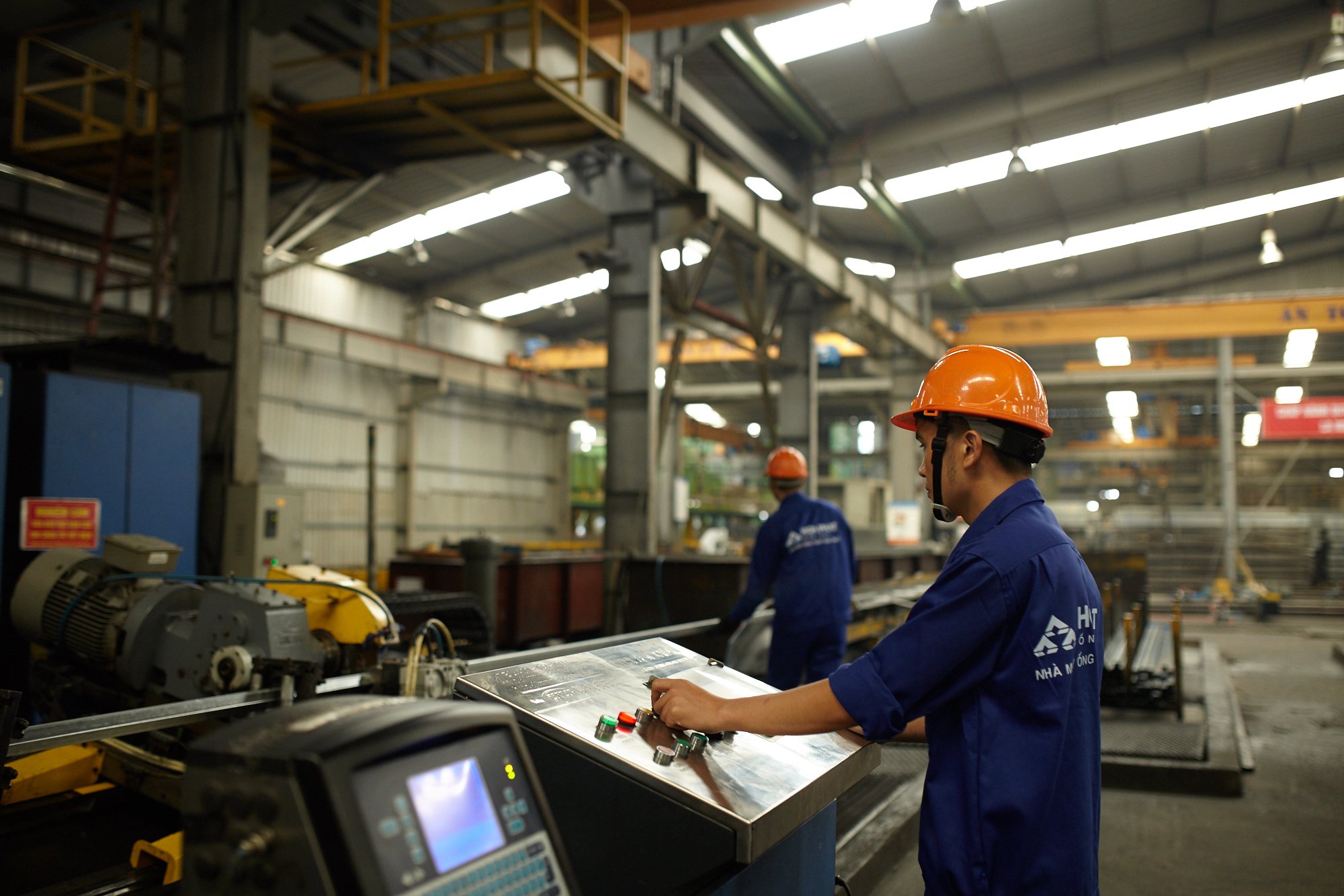 Tập đoàn Hòa Phát đã công bố khởi động dự án chuyển đổi số toàn diện, hướng đến mục tiêu trở thành một trong top 50 nhà sản xuất thép lớn nhất toàn cầu và tập đoàn đa ngành.