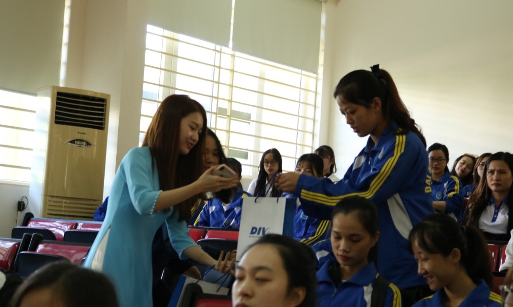 Bảo hiểm tiền gửi Việt Nam tổ chức tuyên truyền chính sách bảo hiểm tiền gửi tại Đại học Thái Nguyên.