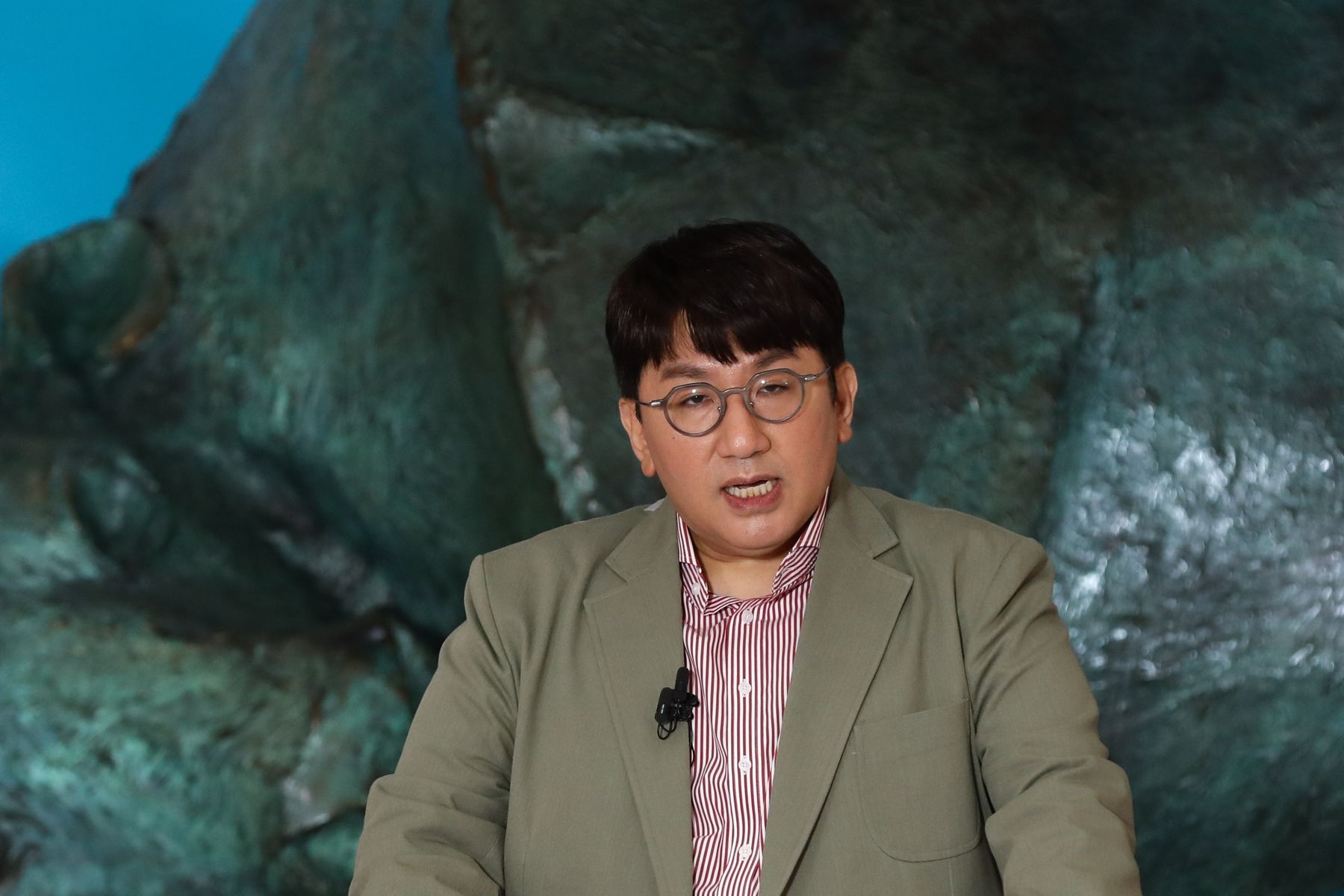 Tỷ phú Hàn Quốc Bang Si-hyuk - Ảnh: Bloomberg.