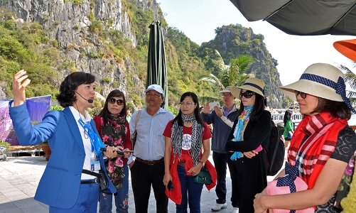 Hướng dẫn viên du lịch, người hoạt động nghệ thuật nào được hỗ trợ 3,71 triệu đồng?