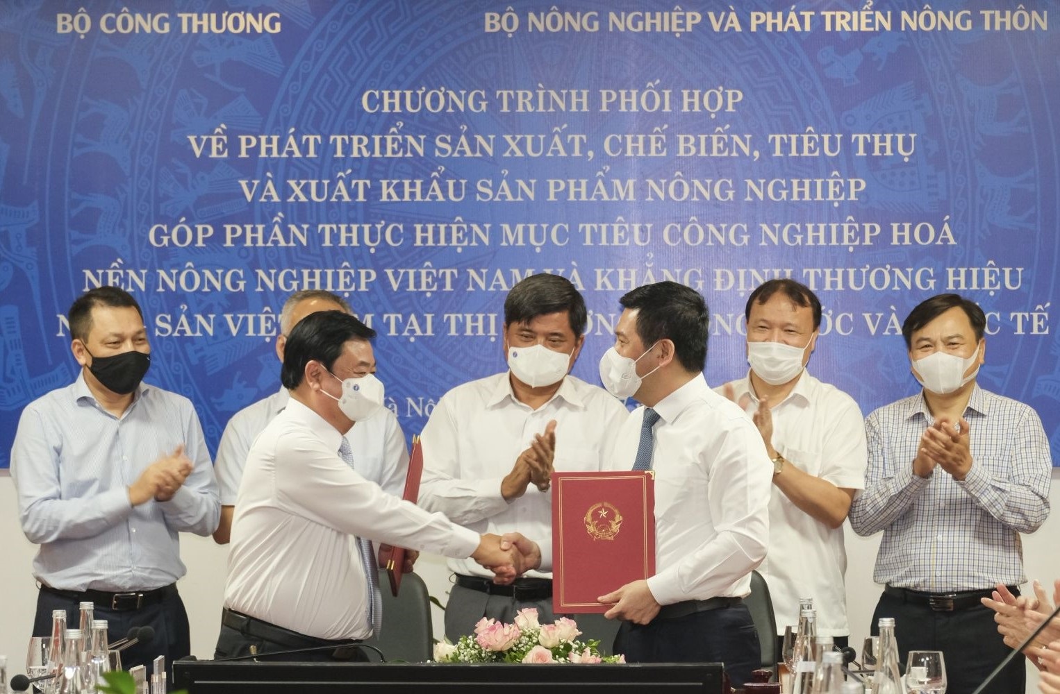 Lế ký kết phối hợp giữa Bộ Công Thương và Bộ Nông nghiệp và Phát triển nông thôn.