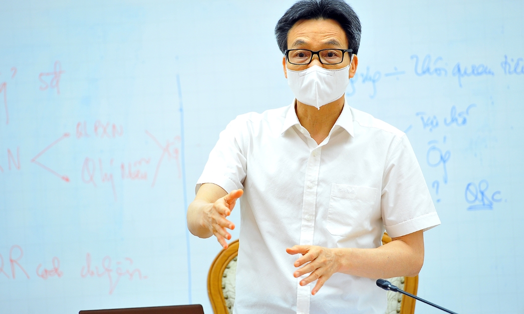 Phó Thủ tướng Vũ Đức Đam chủ trì cuộc họp trực tuyến với TP.HCM chiều 14/7. Ảnh - VGP. 