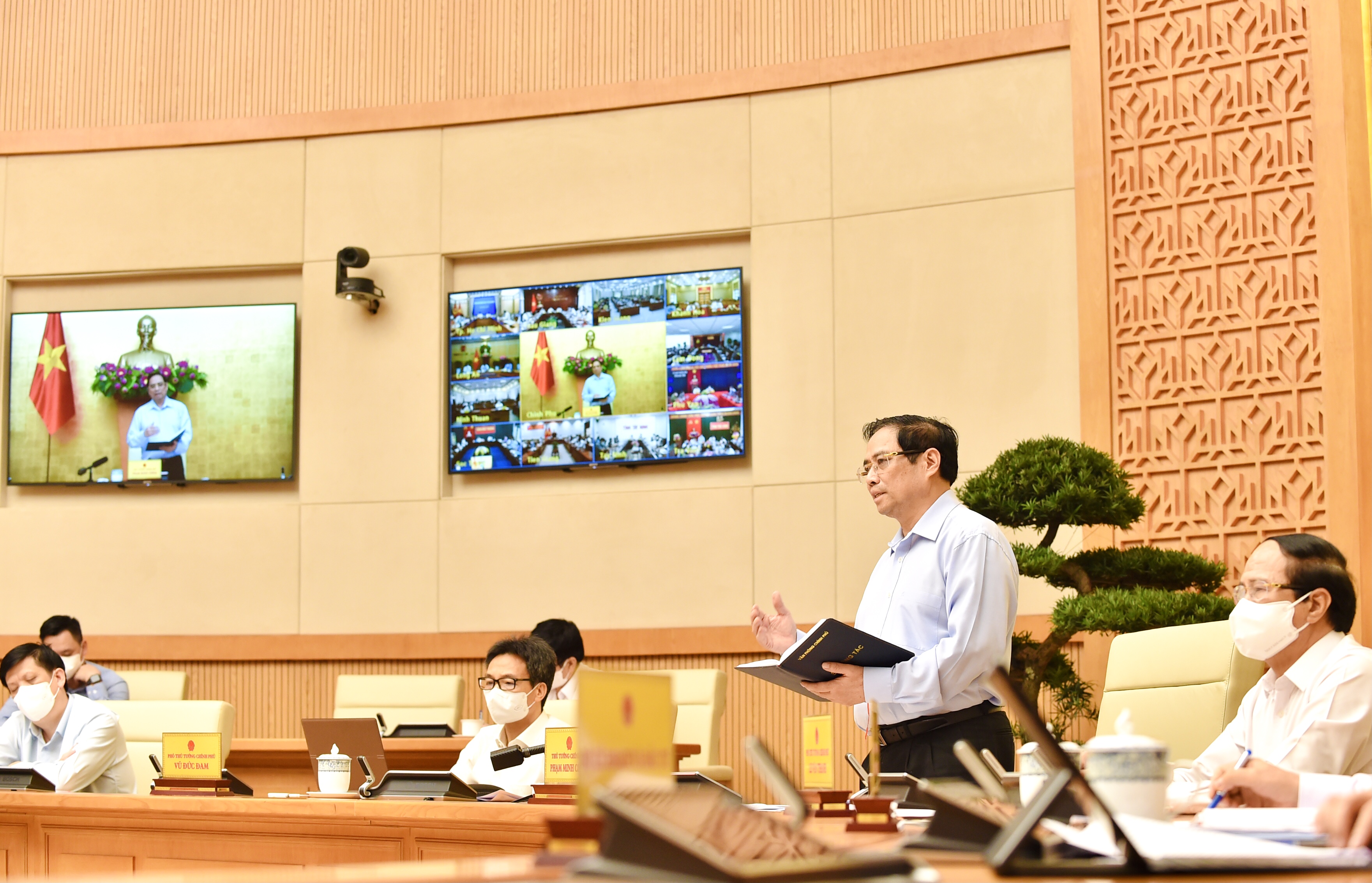 Thủ tướng Phạm Minh Chính tại cuộc họp - Ảnh: VGP