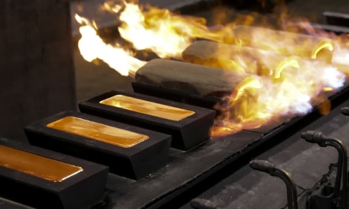 Giá vàng nhảy vọt lên đỉnh 4 tuần sau phát biểu của ông Powell